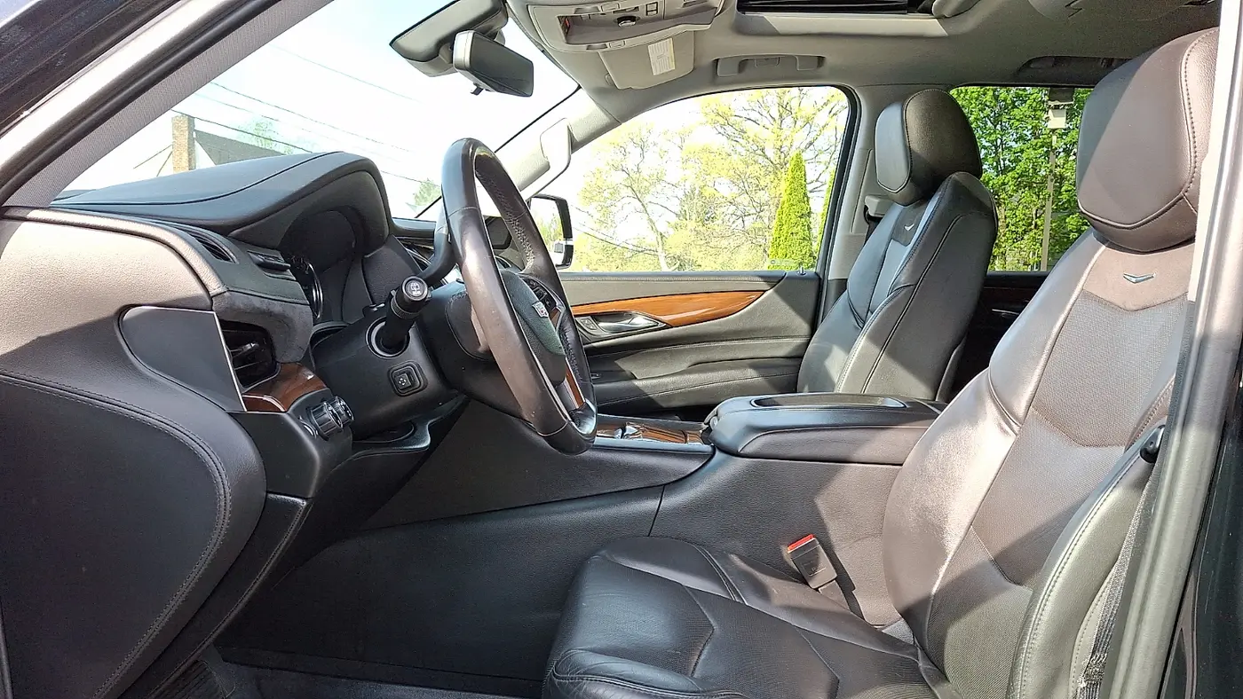 2020 Cadillac Escalade Premium Luxury