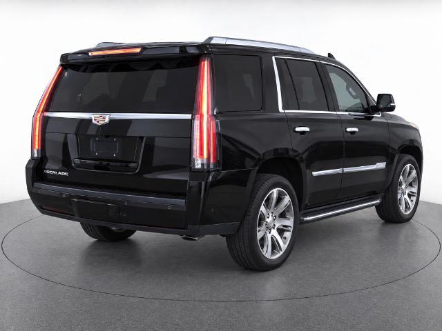 2017 Cadillac Escalade - $22,991