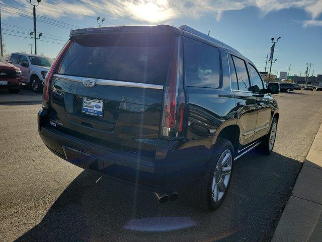 2020 Cadillac Escalade - $33,574