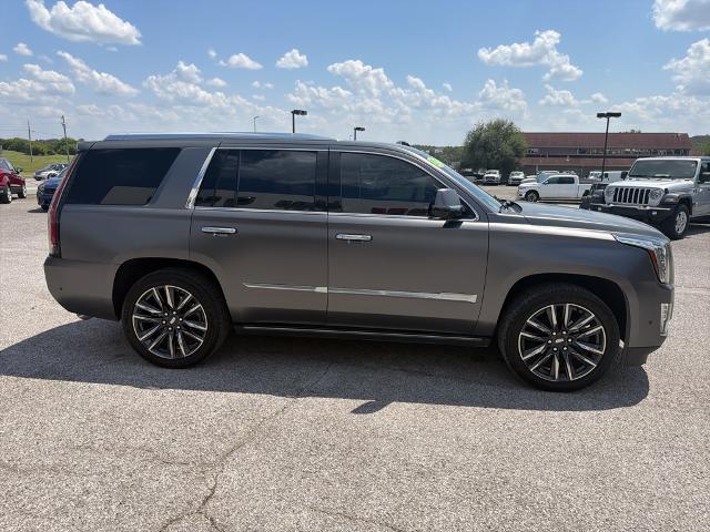 2019 Cadillac Escalade - $29,995