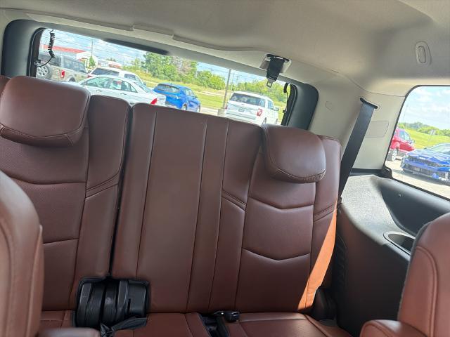 2019 Cadillac Escalade - $29,995