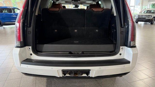 2020 Cadillac Escalade Premium Luxury