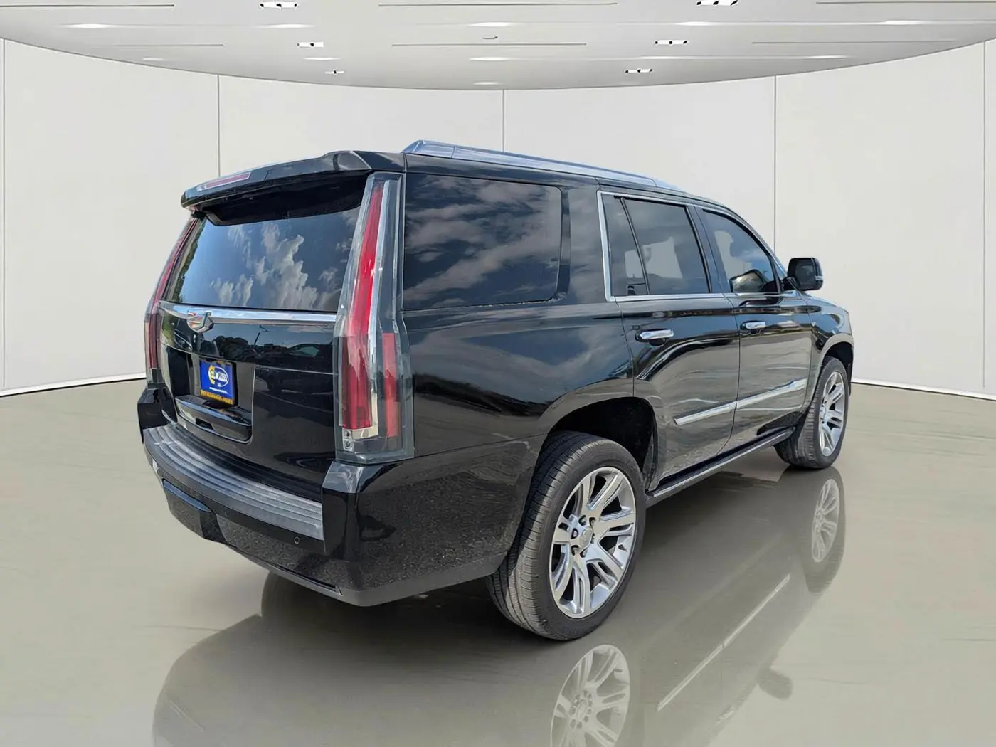 2018 Cadillac Escalade - $31,317