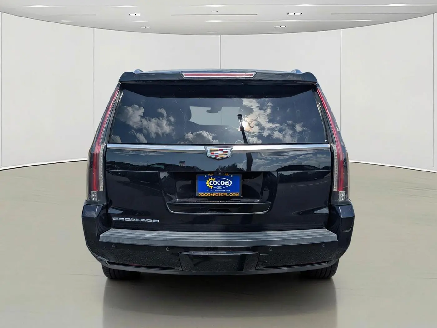 2018 Cadillac Escalade - $31,317