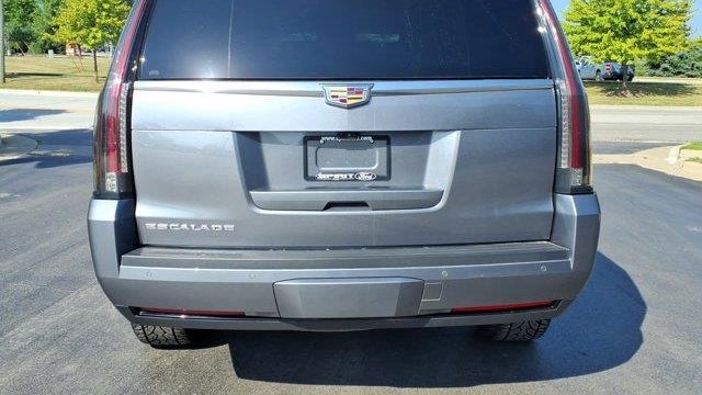 2020 Cadillac Escalade Premium Luxury
