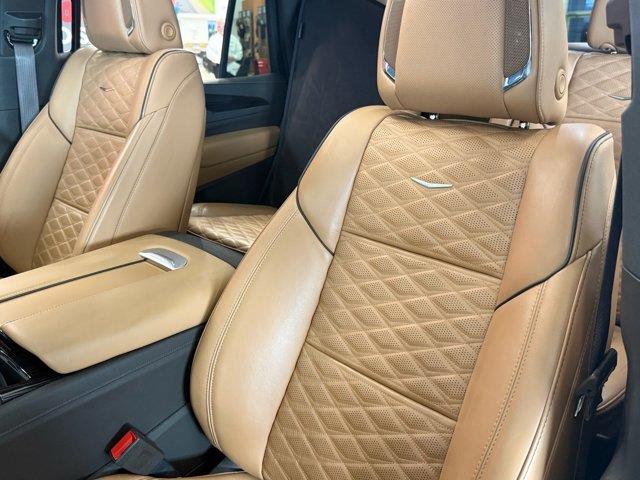 2023 Cadillac Escalade - $65,995