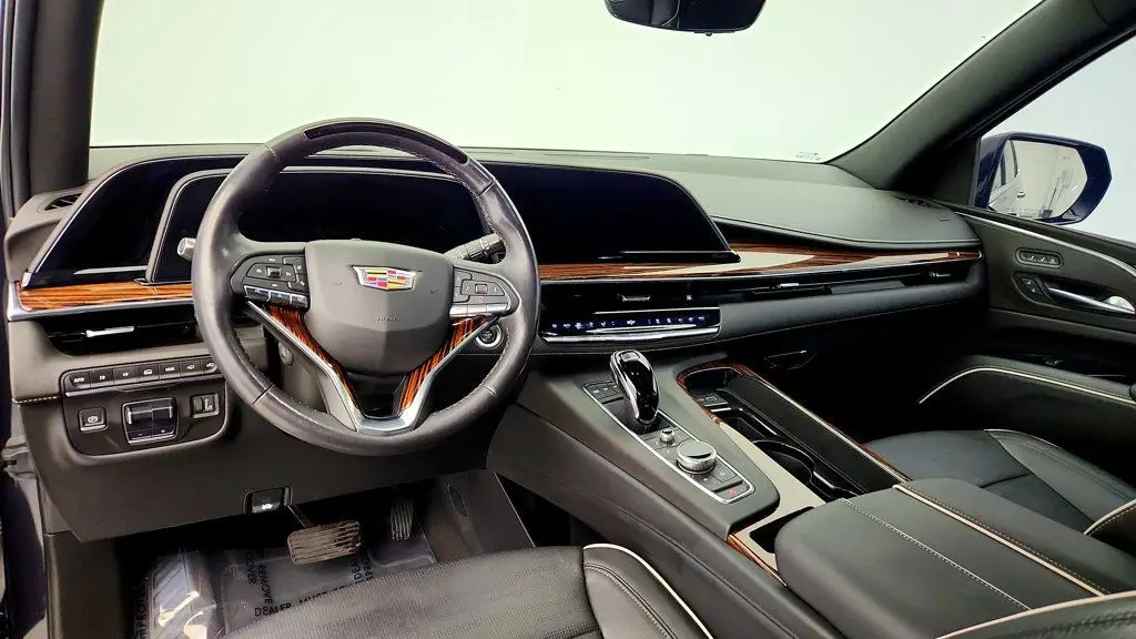 2022 Cadillac Escalade - $54,495