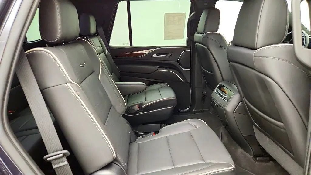 2022 Cadillac Escalade - $54,495