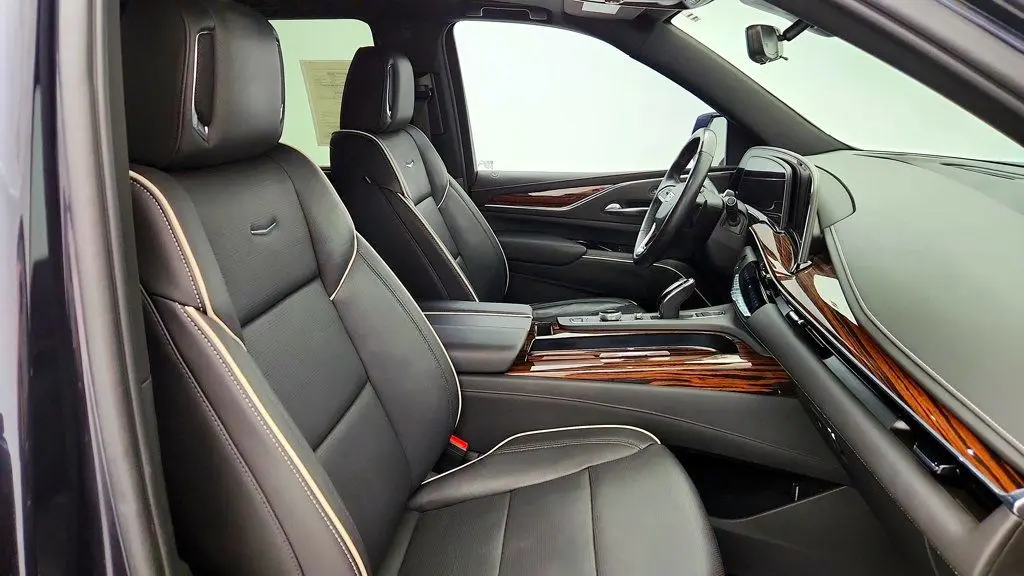 2022 Cadillac Escalade - $54,495