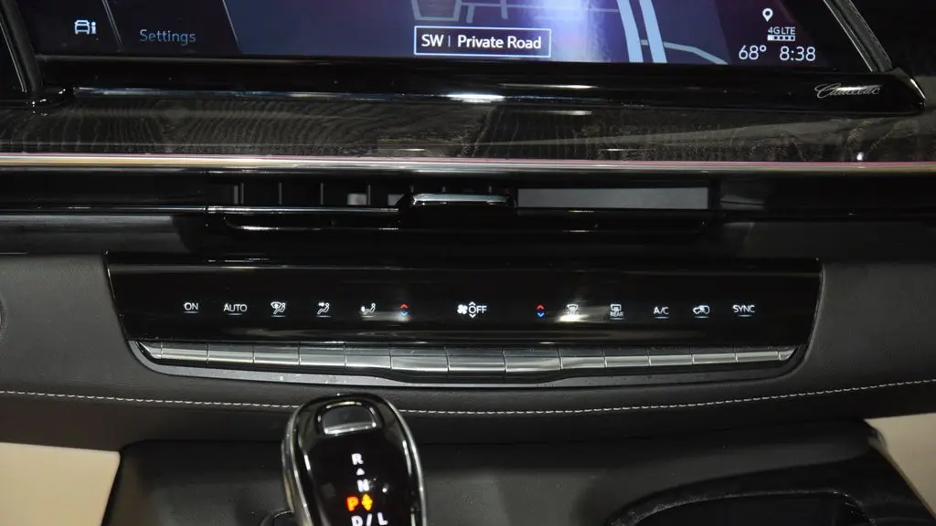 2023 Cadillac Escalade Premium Luxury