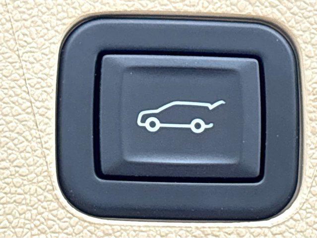 2023 Cadillac Escalade - $64,733