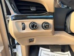 2019 Escalade Thumbnail 34