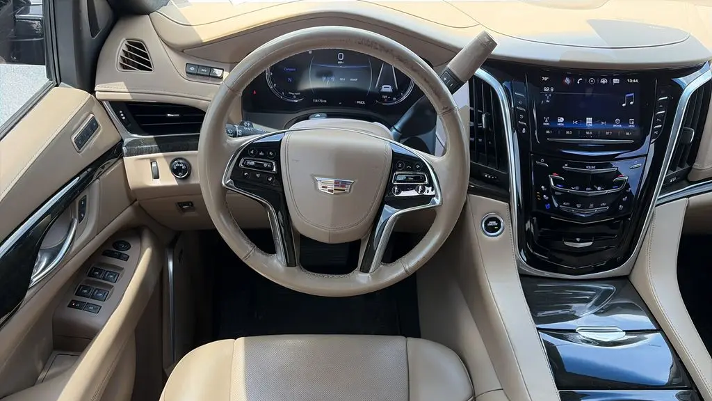 2019 Cadillac Escalade Platinum