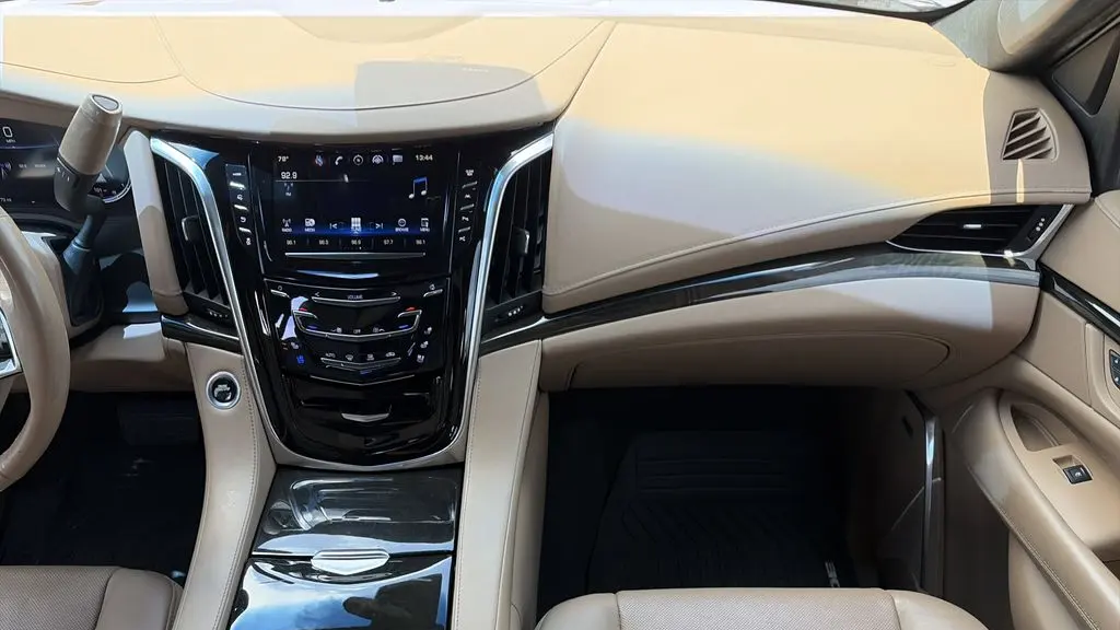 2019 Cadillac Escalade Platinum