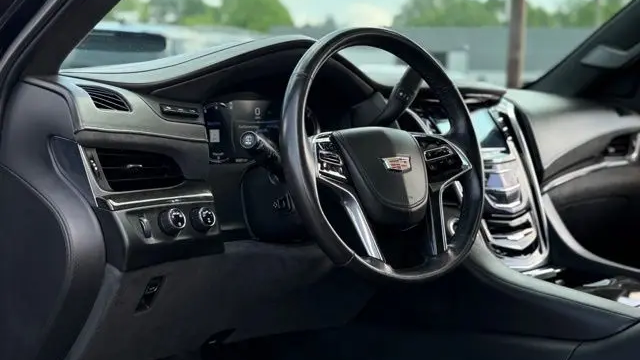 2020 Cadillac Escalade Platinum