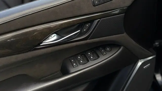 2020 Cadillac Escalade Platinum