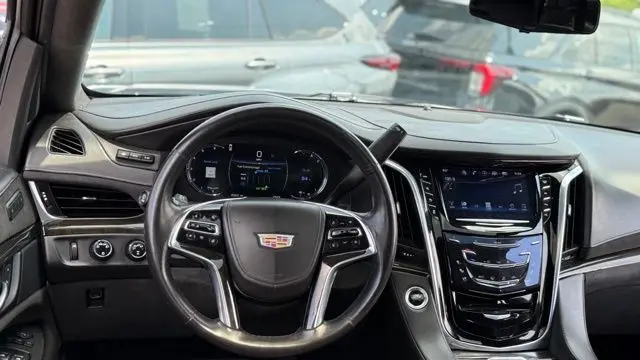2020 Cadillac Escalade Platinum