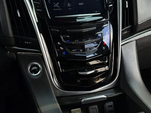 2020 Cadillac Escalade - $40,500