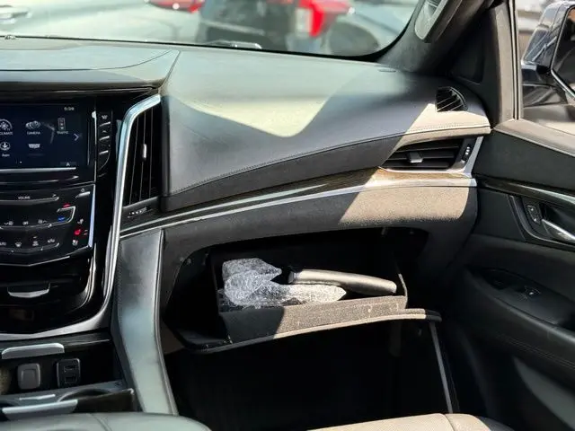 2020 Cadillac Escalade - $40,500
