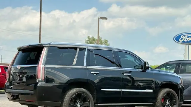 2020 Cadillac Escalade Platinum