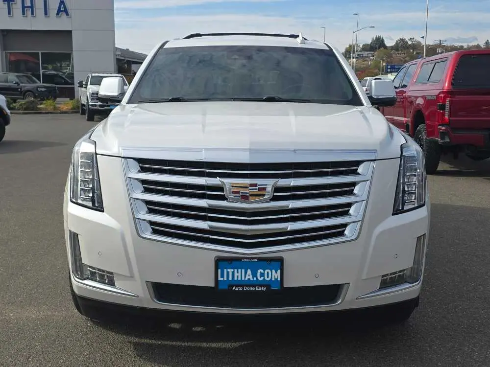 2017 Cadillac Escalade - $29,750