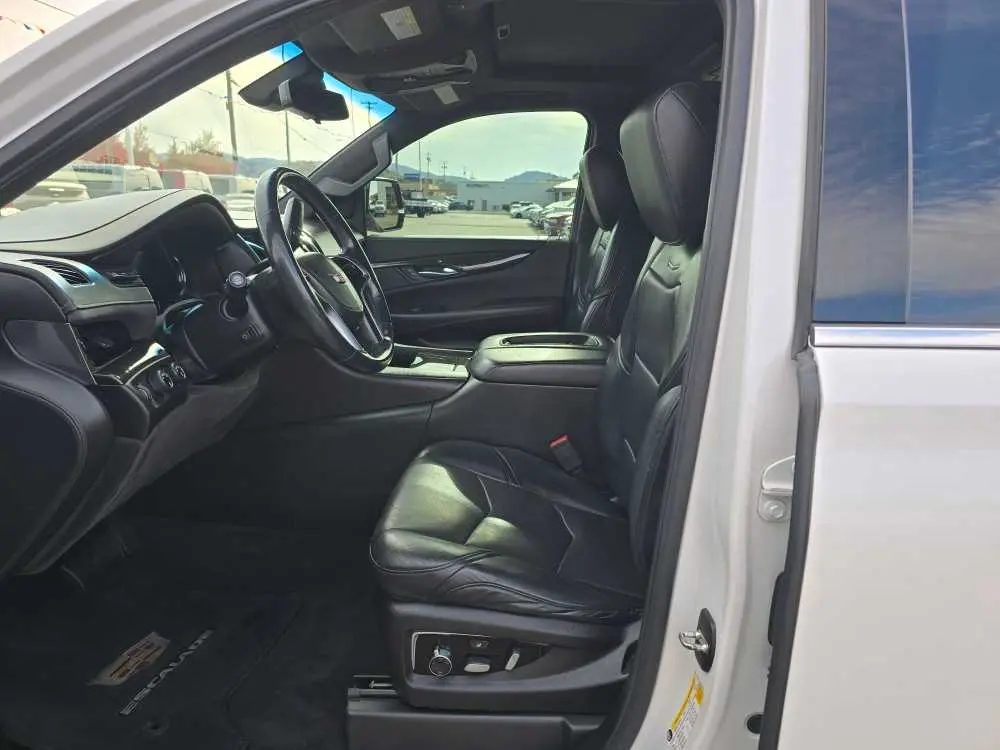 2017 Cadillac Escalade - $29,750