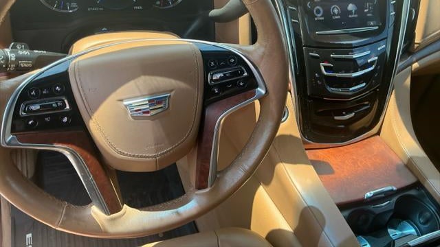 2017 Cadillac Escalade Platinum