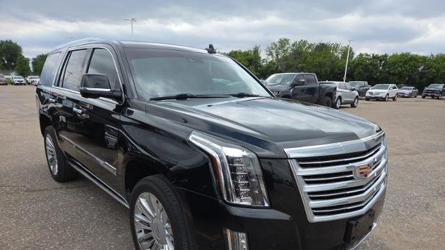 2017 Cadillac Escalade Platinum