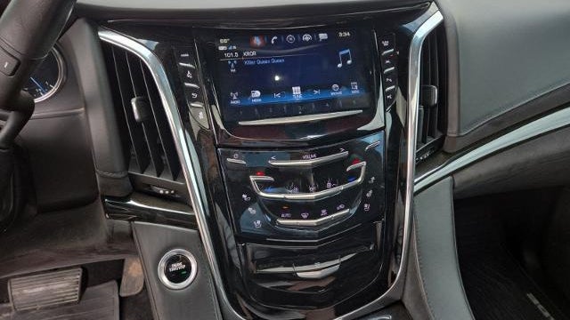2017 Cadillac Escalade Platinum