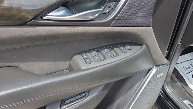 2017 Cadillac Escalade Platinum