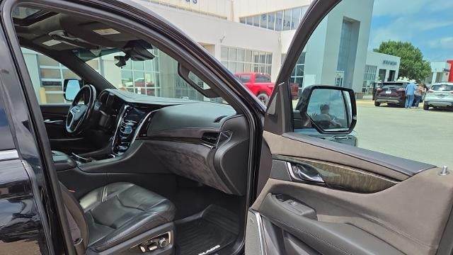 2017 Cadillac Escalade Platinum