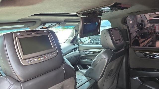 2017 Cadillac Escalade Platinum
