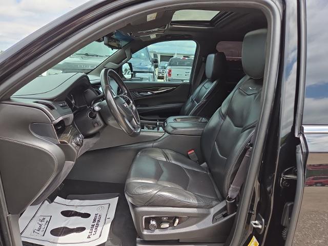 2017 Cadillac Escalade - $29,981