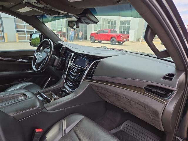 2017 Cadillac Escalade - $29,981