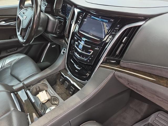 2017 Cadillac Escalade - $29,981