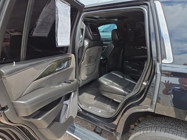 2017 Cadillac Escalade - $29,981
