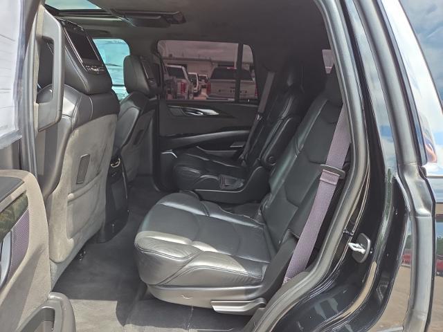 2017 Cadillac Escalade - $29,981