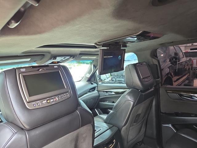 2017 Cadillac Escalade - $29,981