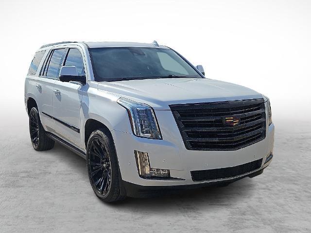 2018 Cadillac Escalade - $23,699