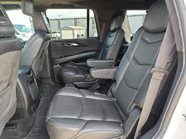 2018 Cadillac Escalade - $23,699