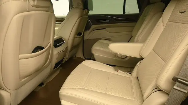 2023 Cadillac Escalade Premium Luxury Platinum