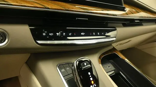 2023 Cadillac Escalade Premium Luxury Platinum