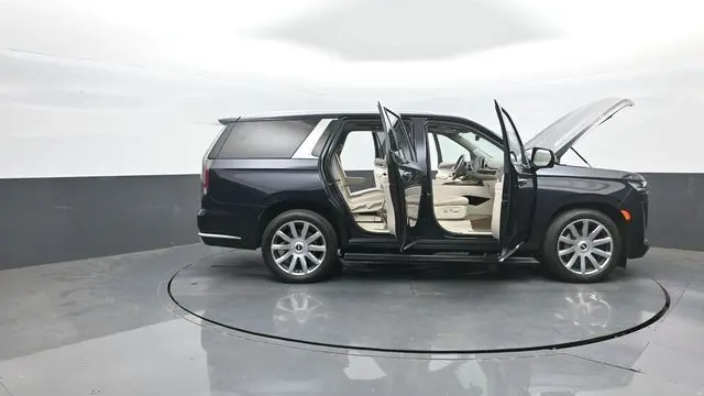 2023 Cadillac Escalade Premium Luxury Platinum