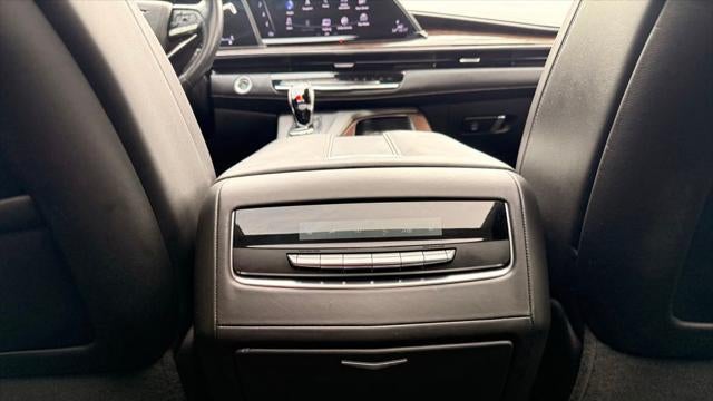 2023 Cadillac Escalade Premium Luxury Platinum