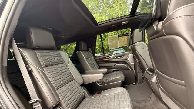 2023 Cadillac Escalade Premium Luxury Platinum