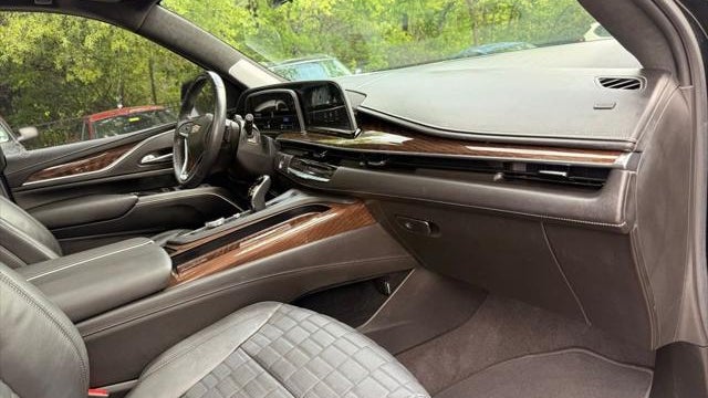 2023 Cadillac Escalade Premium Luxury Platinum