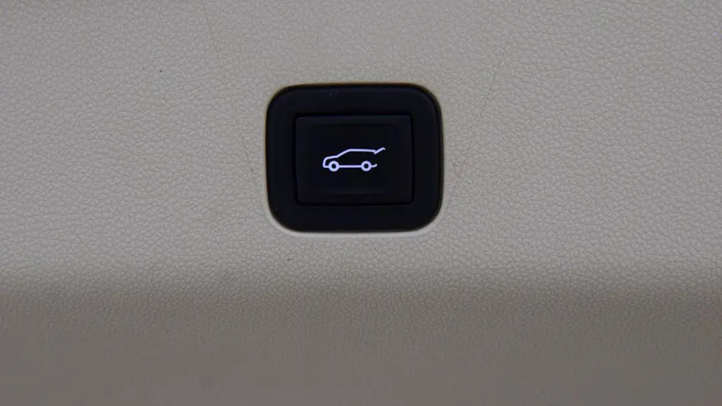 2023 Cadillac Escalade Premium Luxury Platinum