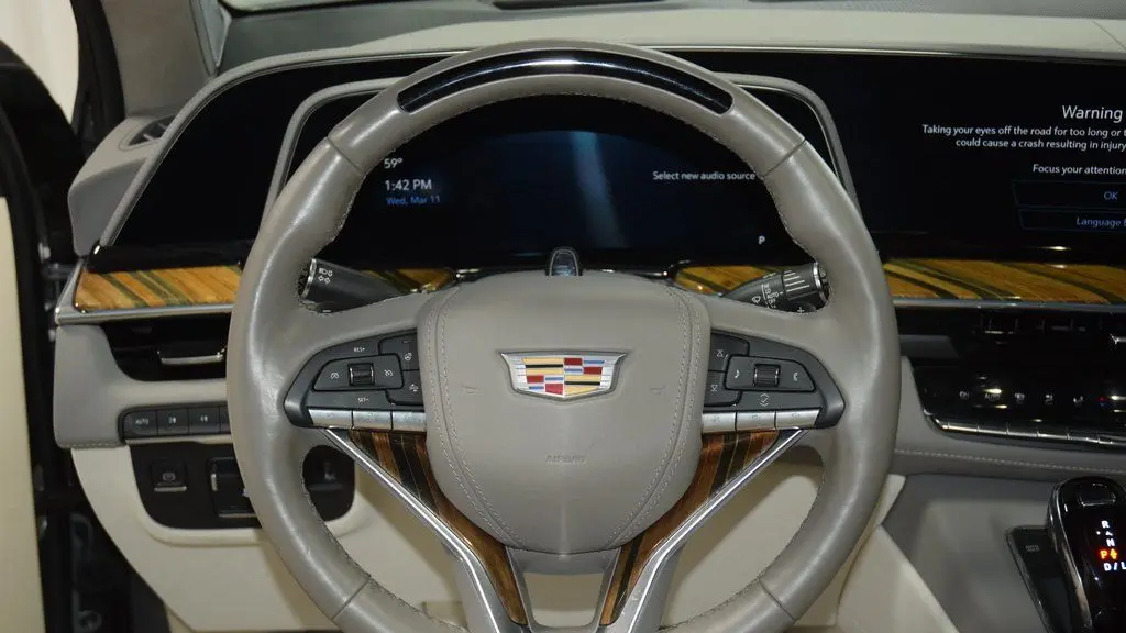 2023 Cadillac Escalade Premium Luxury Platinum