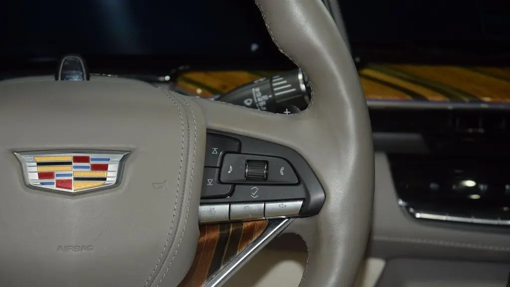 2023 Cadillac Escalade Premium Luxury Platinum