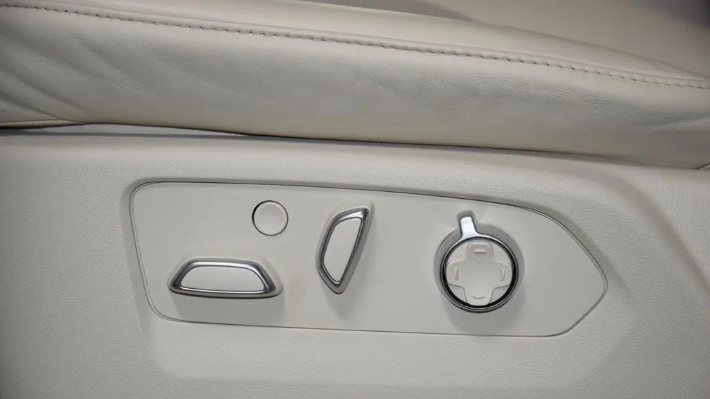 2023 Cadillac Escalade Premium Luxury Platinum